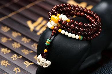 《赛博朋克2077：往日之影》总监采访 暴恐机动队登场